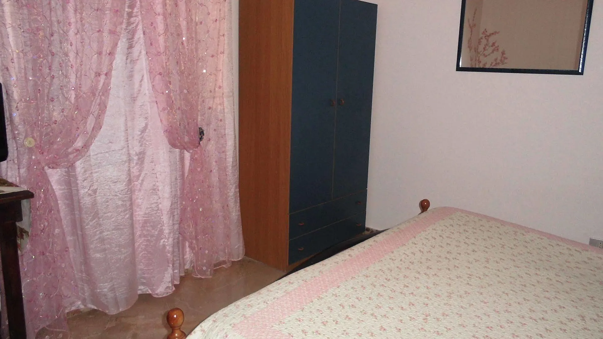 Oda ve Kahvaltı B&B Le 4 Stagioni Sul Viale, Belvedere Di Agrigento