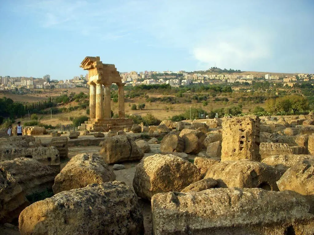 B&B Le 4 Stagioni Sul Viale, Belvedere Di Agrigento 2*,  İtalya